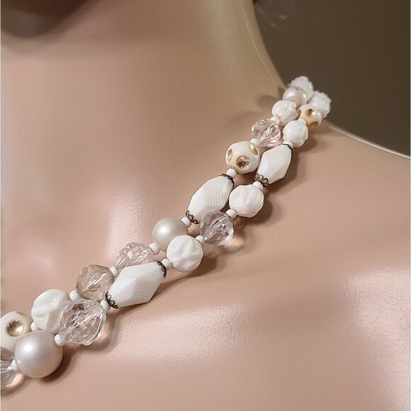 Vintage Double Strand Necklace - Picture 2 of 7